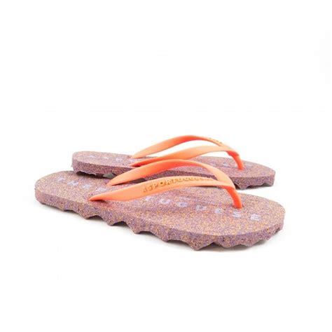 Kaufen sie weitere neue trends gleich günstig und versandkostenfrei in unserem markenshop. AsPortuguesas Base Cork Sole Flip Flops in Coral ...