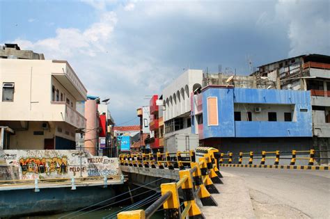 Koe) has services to places all over indonesia, but not to dili in east timor. Kupang | Photo