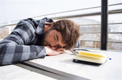 さくらがーでん (しろすず) マスターさんのよわよわ棒に負け癖付けちゃいまーす (fate/grand order) 中国翻訳 dl版. すぐ寝る彼氏 休日寝てばかりで起きない彼氏 その原因と心理 ...