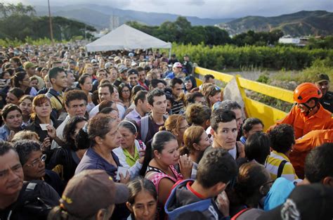 Colombia, for its part, is closing the year 2020 with an unresolved social and armed conflict, which, in contrast, is in one of the worst years of this decade. Venezuelan economic collapse 'worst' outside of war in ...