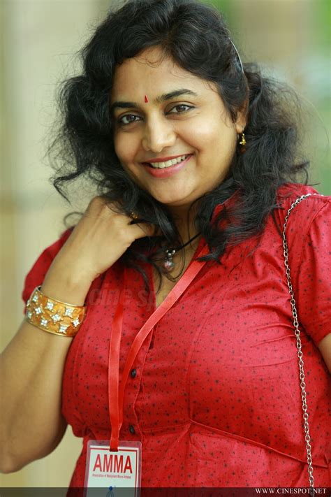 Actress kavitha lakshmi becomes a street vendor; Ahhhhhaaaaaaaa AUNTY !!! - Page 574 - Xossip