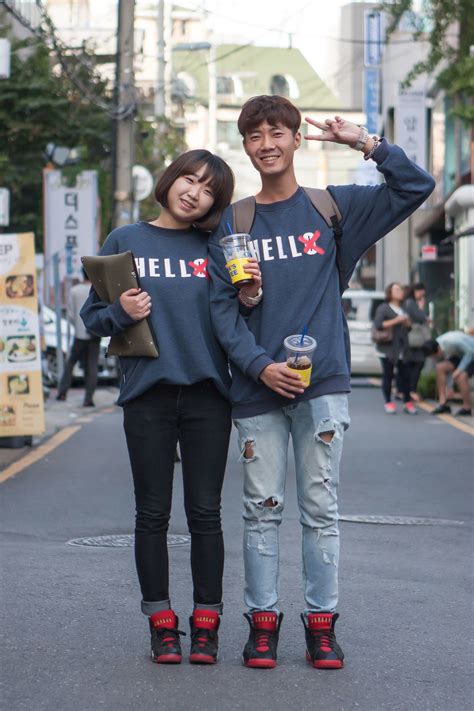 Couples Street Style Takes Over Seoul Fashion Week | Seoul fashion week ...