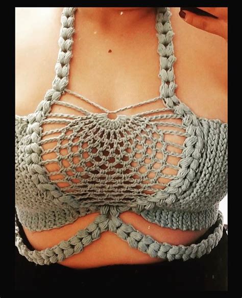 These 25 easy crochet patterns are chosen with beginners in mind. Crochet bralette PATTERN , crochet top pattern Bralette ...