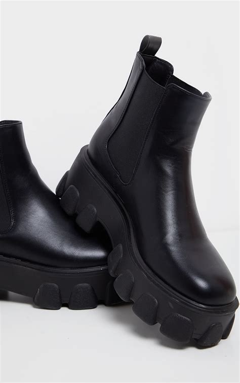 So how do you incorporate trending chunky chelsea boots into your fall outfits? Black Chunky Heavy Cleated Sole Chelsea Ankle Boot ...