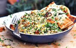 Servez dans une assiette en dressant le couscous et en ajoutant à coté le chili. Chili Honey Glazed Halloumi Couscous Salad : Recipes from ...