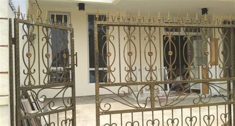 Contoh model pagar besi tempa. Model Pagar Berbahan Besi Tempa Kekinian | solusiruma.com