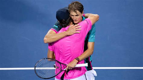 All the latest tennis action on eurosport. Sascha, o 'mano' mais novo, vence Mischa no duelo dos Zverev