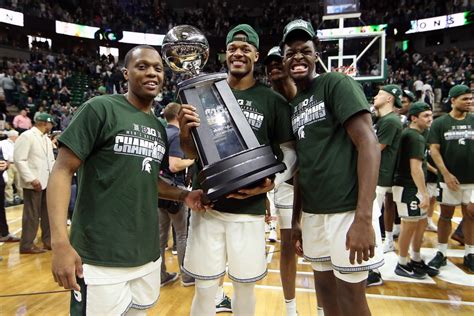 The raptors draft guard malachi flynn with their 1st round 29th overall pick out of san diego state and jalen harris with their 2nd round 59th overall pick. Toronto Raptors Potential Draft Picks to Know - Sports ...