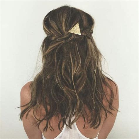 Coiffure avec pince a cheveux. Beautiful Easy Hairstyles With a Bobby Pin | Jolies ...