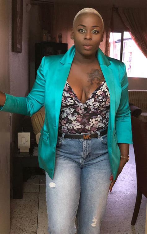 Click here now and see all of the hottest femmes africaines porno movies for free! Xnxx Bagarre De Demmes Africaines / Cinq magnifiques ...