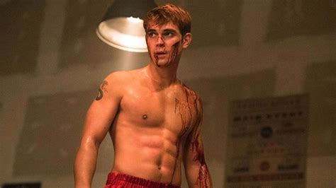 Is archie dead on riverdale? Riverdale saison 3 : Archie voit rouge dans notre récap de ...