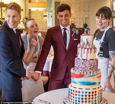 Tom daley and his husband dustin lance black were seen on a rare outing with their newborn son robert ray on sunday. Tom Daley, 23, shares a snap of his five-tier wedding cake ...