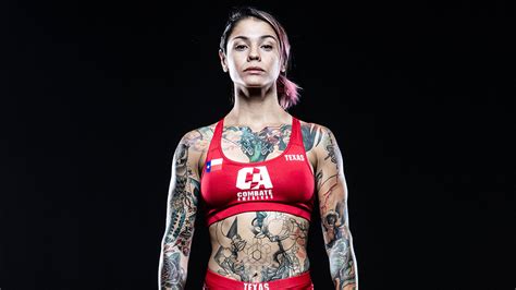 Yet desiree is always determined to make things right. Desiree Dirty Dez Yaniz tattoos Combate Americas