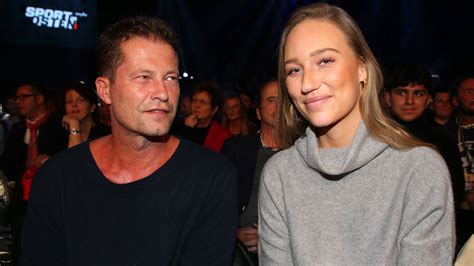 Willkommen auf meiner offiziellen fanpage! Til Schweiger: Frisch verliebt in eine 25-Jährige! | BUNTE.de