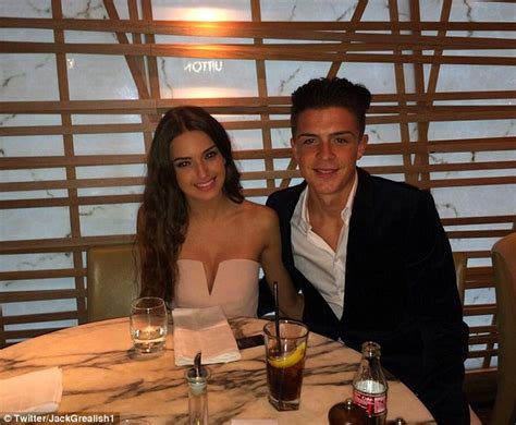 Sasha attwood sangat jarang muncul ke publik. Aston Villa star Jack Grealish enjoys dinner out with ...