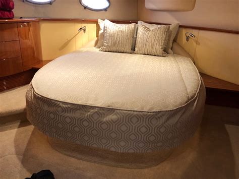 The most unique furniture and mattress company on the planet is. Azimut 47 Atlantis Custom Bedding - YachtBedding.com