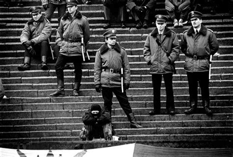 Wisla krakow kibice :) tylko lechia gdańsk !!! Soccer hooligan with Polish riot police at Legia Warsaw v ...