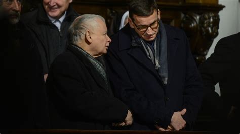 Jeśli nie dorośniesz do 20 lat, nie dorośniesz nigdy. Czy Kaczyński i Morawiecki to daleka rodzina? Odkrycie ...