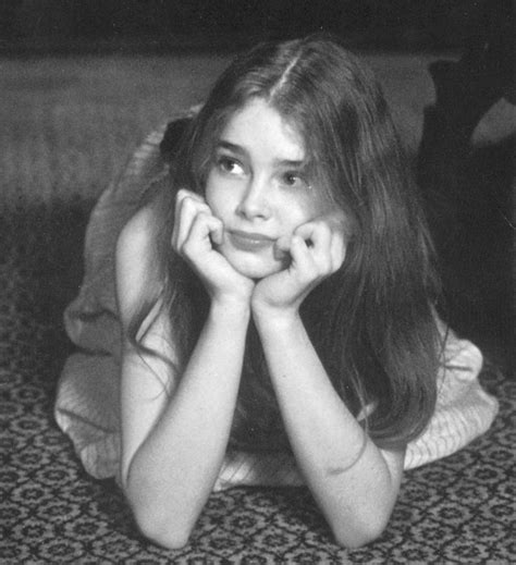 Shields previously recalled the making of pretty baby in her memoir, there was a little girl, which chronicles her loving but fraught relationship with teri. Baby Brooke | Studded Hearts | Брук шилдс, Молодая брук шилдс, Красивые девушки