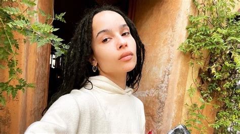 2019 novemberének végén derült fény arra, hogy dallos bogi és puskás peti egy párt alkotnak: Zoe Kravitz házassága gyorsan gajra ment