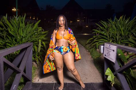 The hips seem to speak a language that only the eyes can understand, just in case you wanted to see whether the hips were real. AFRIK GLAMOUR MAGAZINE BLOG : Check Out These Photos Of S ...