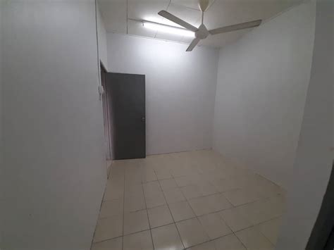 Increase in the number of negotiators per estate agent. » df2c23b1-03dc-4ede-9678-c3b7158f3ce3Ejen Hartanah Port ...