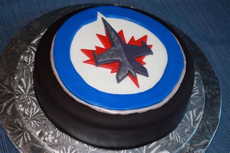 Stránka tímu winnipeg jets na flashscore.sk ponúka livescore službu, výsledky, tabuľky, plán zápasov a detaily stretnutí. Winnipeg Jets cake | Cake, Desserts, Food