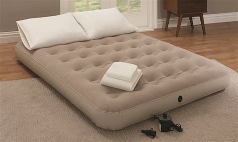 While personal preference plays a role in. Air Mattress Pros and Cons - Deciding Whether To Buy, Or Not