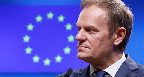 Tusk is a 2014 american comedy horror film written and directed by kevin smith, based on a story from his smodcast podcast. L'UE a pris sa décision sur la prorogation des sanctions ...