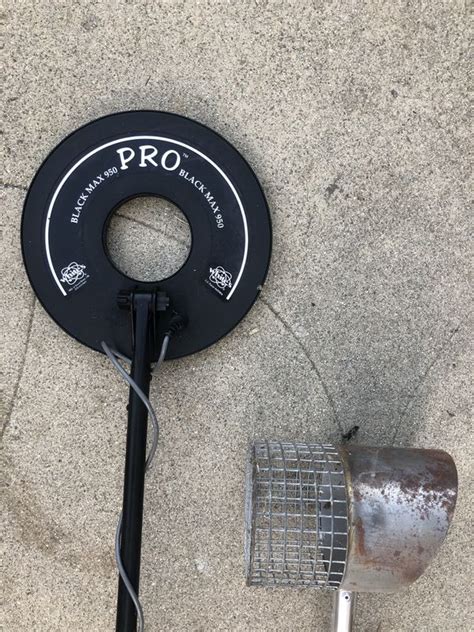 Metal detecting requires patience and persistence because it's tough to find precious metals worth something. Whites IDX Pro Metal Detector for Sale in Glendora, CA ...