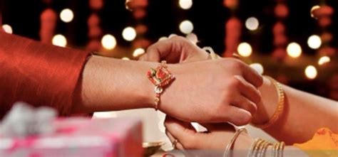 Jul 04, 2021 · 1. When is Rakhi 2021 | Raksha Bandhan Date, Time and Shubh ...