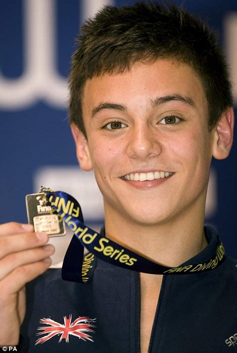 Bbc spotlight's natalie cornah interviews devon's diving world champion tom daley on 28 july 2009. Teenage diving star Daley records personal best but is ...