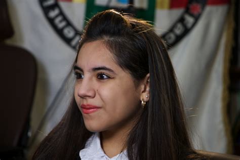 Con 17 años, angie tiene claras dos cosas: Joven mexicana de 17 años cursará posgrado en Harvard ...