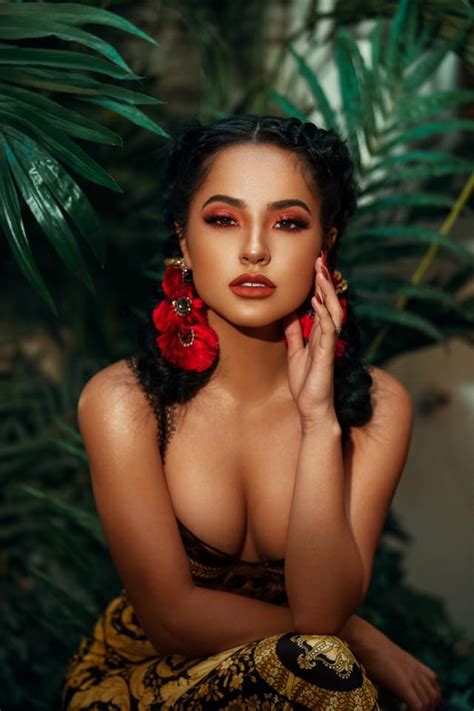 Su nombre real es rebecca marie gómez, y comenzó su carrera musical subiendo versiones de canciones populares a youtube. Becky G - Home | Facebook