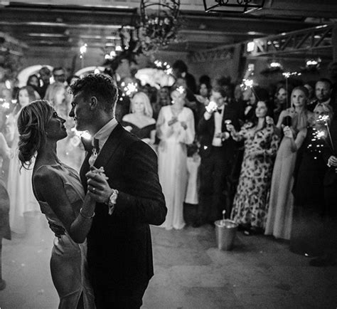 Oscar, nato a gislaved, il 28 giugno 1992, è attualmente impegnato agli europei 2016 nella nazionale svedese. Matrimonio da favola per Hiljemark e la sua Elin ...