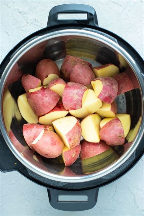 Just a few ingredients, and 8 minutes of cooking time, these red potatoes will be ready in no time! Instant Pot Mashed Potatoes | Recipe | Instant pot red ...