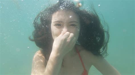 90 seconds is a good start, then work up to 2 and a half minutes. UNDERWATER SWIMMING UNDERWATER BREATH HOLD IN PORTSMOUTH ...