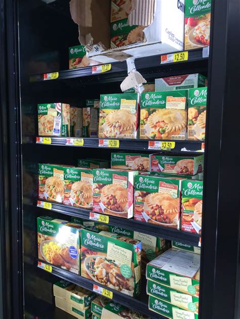 Marie callender's is a restaurant chain with 28 locations in the united states. Casual Holiday Dinner Party Ideas with Marie Callender's Pot Pies - Atta Girl Says