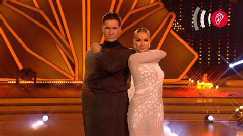 Evgeny vinokurov & christina luft thema: Große Gefühle bei "Let's Dance": Bei Evgeny Vinokurov & Nina Bezzubova geht es um Liebe | RTL.de