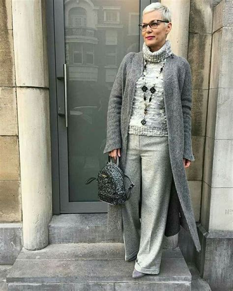 We may earn commission from the links on this page. Advanced Style - 26 Stylish Seniors Who Refuse to Wear Old-People Clothes #aginggracefully ...