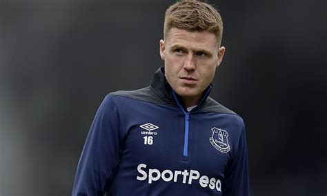 View james mccarthy profile on yahoo sports. Crystal Palace renew interest in Everton midfielder James ...
