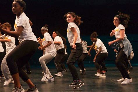Dance workshop connects students of all backgrounds, promotes ...