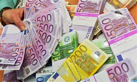 Tan da 5,55%, taeg da 5,81%. Prestiti, aumentano quelli online e i tassi restano fissi ...