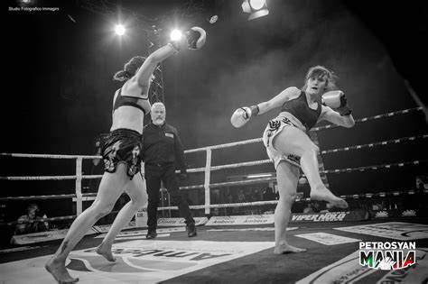 W.atomweight 52 kg itsuki hirata vs. PetrosyanMania Gold Edition: Martine Michieletto VS ...