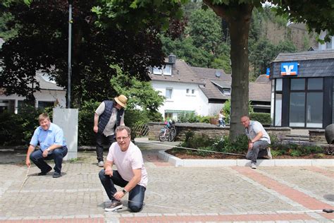 Quelle, auf welcher sie dann in der regel auch den entsprechenden volltext finden. Ist Karneval möglich? - Oberberg-Aktuell