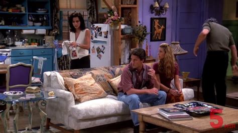 Chandler muriel bing — chandler bing pour les articles homonymes, voir chandler et bing. Friends _ Hilarious Moments Of Chandler Bing _ Season 1 ...