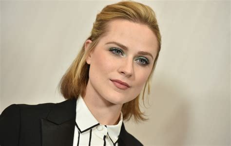 Последние твиты от evan rachel wood (@evanrachelwoods). Evan Rachel Wood calls out 'Stranger Things' for Jim ...