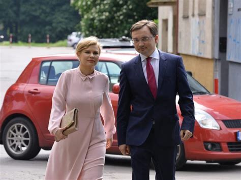 Patrycja Kotecka, żona Zbigniewa Ziobry dostała pracę w ...