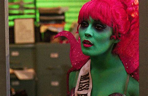 Jump in line (shake señora) (harry belafonte) — beetlejuice. beetlejuice gifs | Tumblr