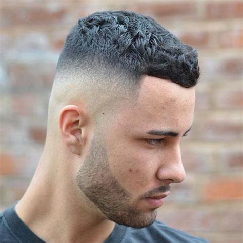 Take your bangs to a whole new level by extending the cut to the sides. 10 Best Fade Haircuts For Men 2020 - LIFESTYLE BY PS